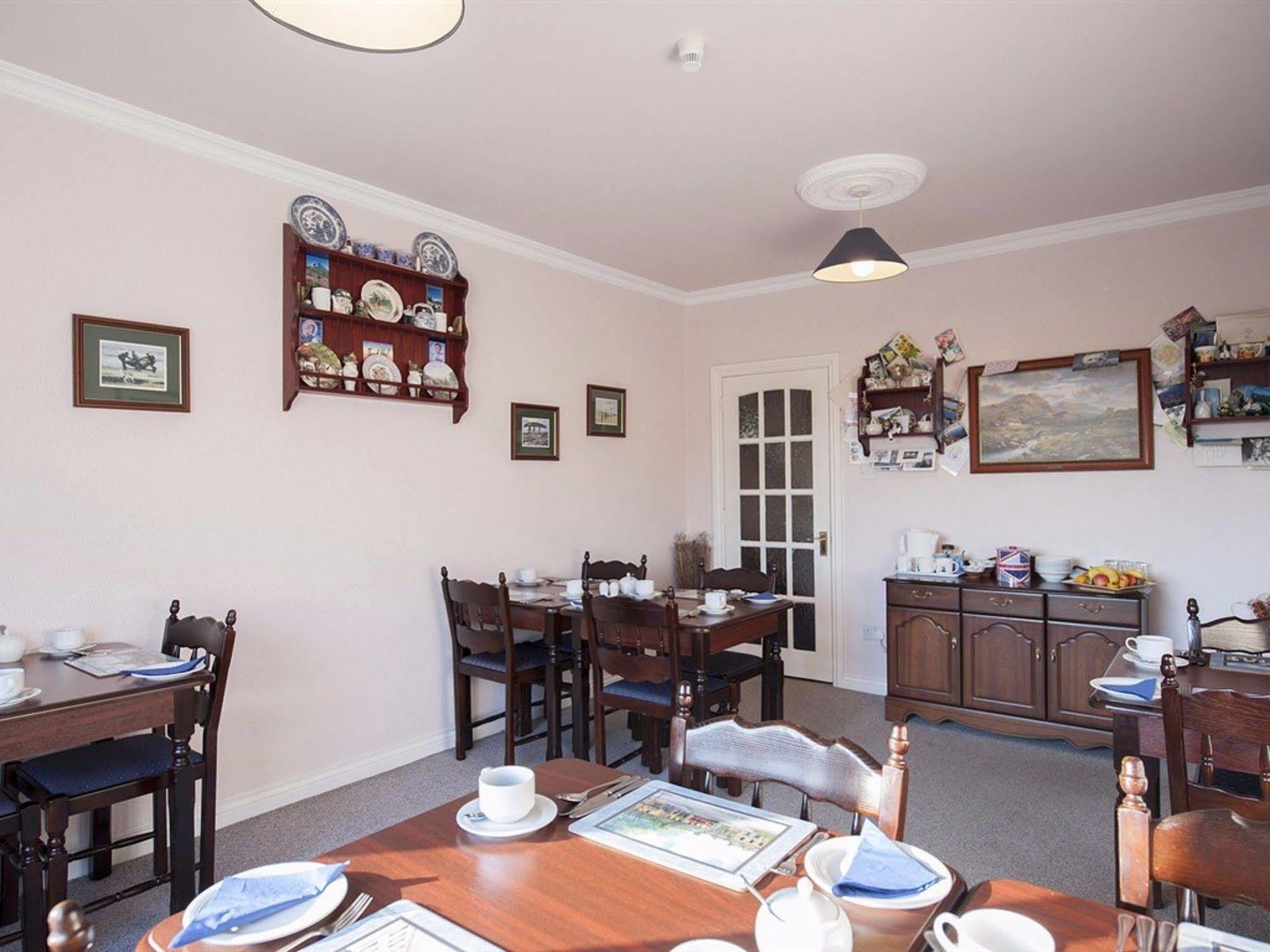 The Waterfront House Country Home Oughterard Dış mekan fotoğraf
